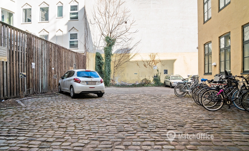 Parking Løngangstræde 37 1468 Copenhagen City Center