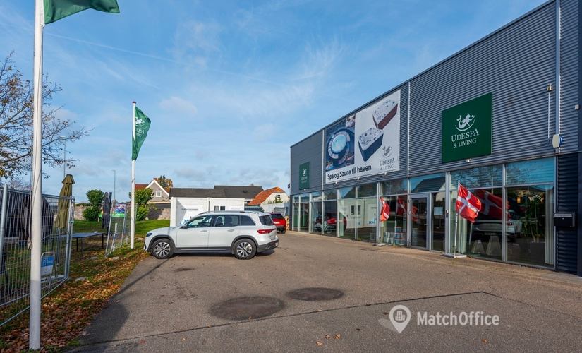 Butik til leje på Mellemvang 3, 4300 Holbæk - 480 m² | Foto 1 - Lokalebasen