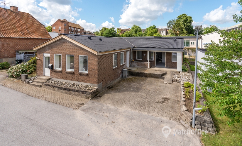 130 m² Workshop space for rent in Kolding, Levisonsvej 5 (6000) - 0 | MatchOffice.com