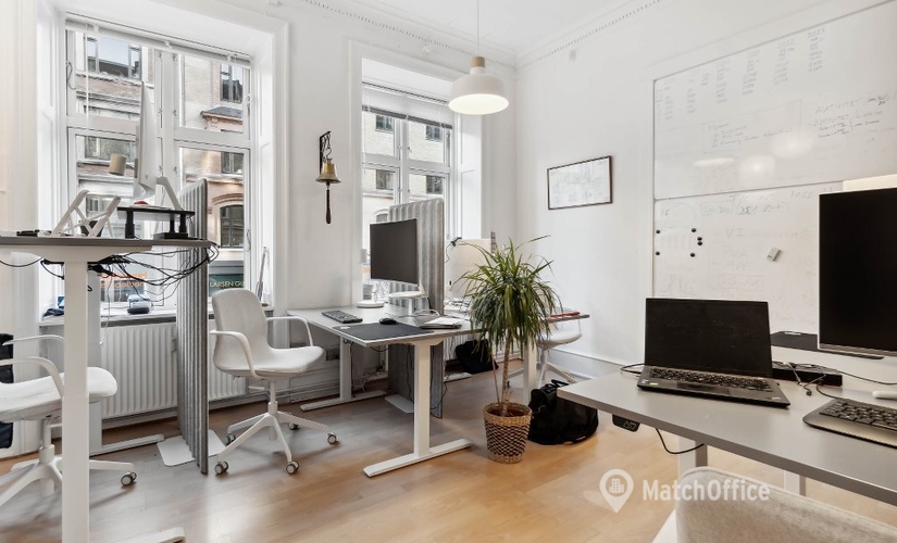 Office Gammel Kongevej 135B, st. tv. 1850 Frederiksberg C