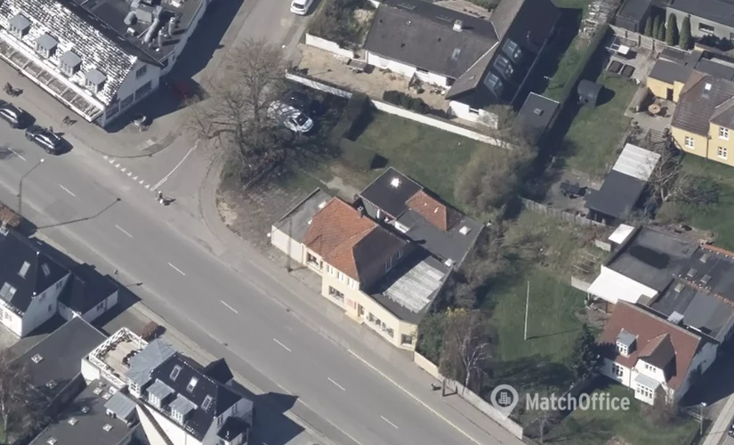 Butik til leje på Nordre Strandvej 15, 8240 Risskov - 129 m² | Foto 0 - Lokalebasen