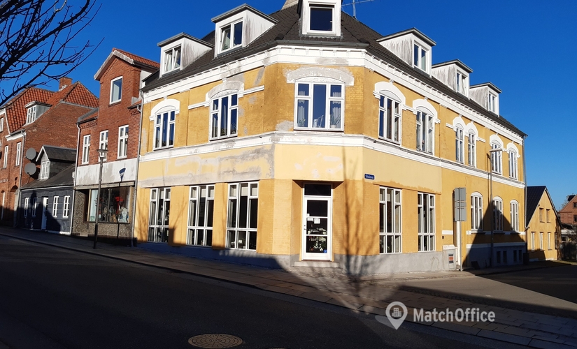 Butik til leje på Skolevej 1, 5620 Glamsbjerg - 103 m² | Foto 1 - Lokalebasen