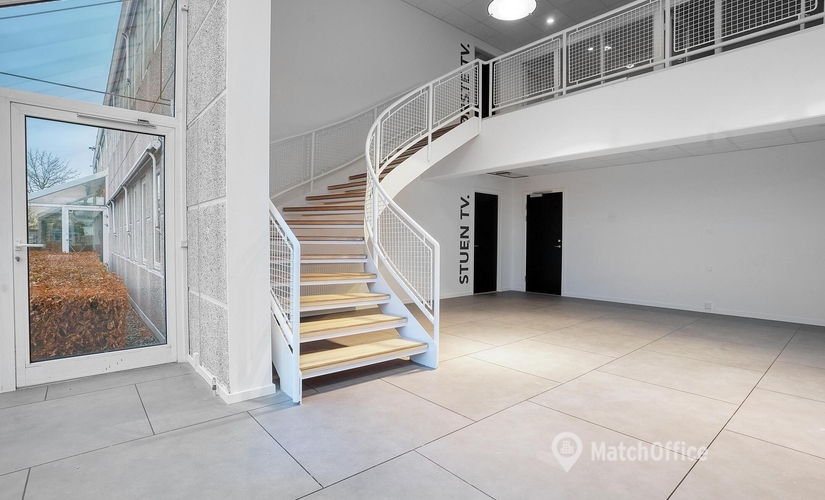 Office Literbuen 9 2740 Skovlunde