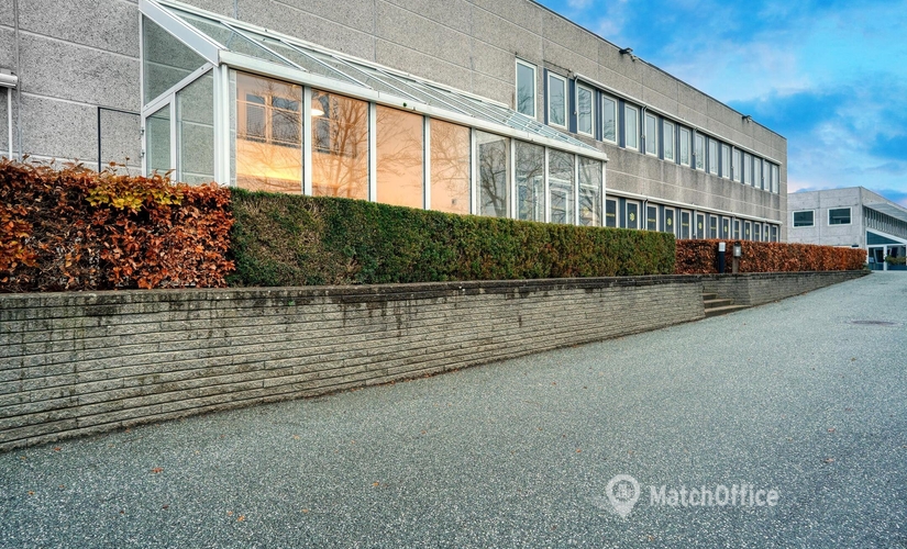 Office Literbuen 9 2740 Skovlunde