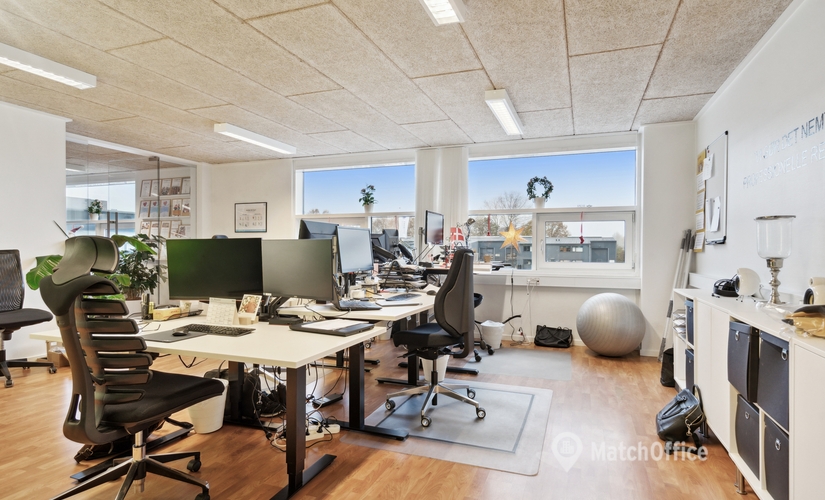 Office Agerhatten 27A, indg. 1, 1. sal 5220 Odense SO