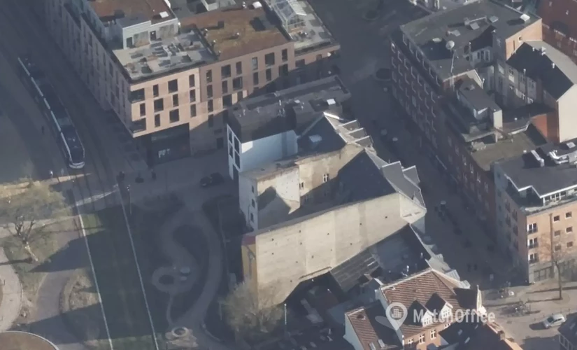 100 m² Commercial shop for rent in Odense C, Bangs Boder 37 (5000) - 1 | MatchOffice