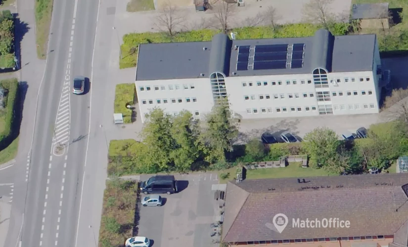 Kontor til leje på Kirke Værløsevej 40 2 tv, 3500 Værløse - 210 m² | Foto 0 - Lokalebasen