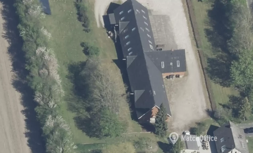 Lager / produktion Høsten Teglværksvej 98 4690 Haslev