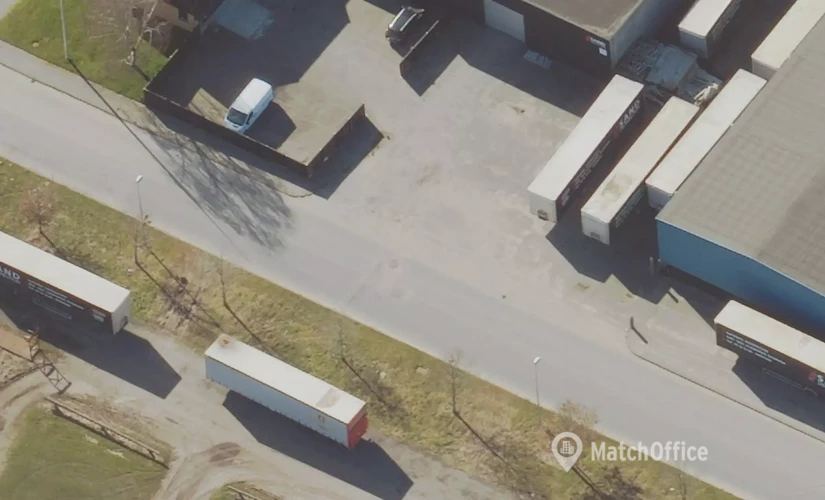 Lager / produktion Baggeskærvej 10 7400 Herning