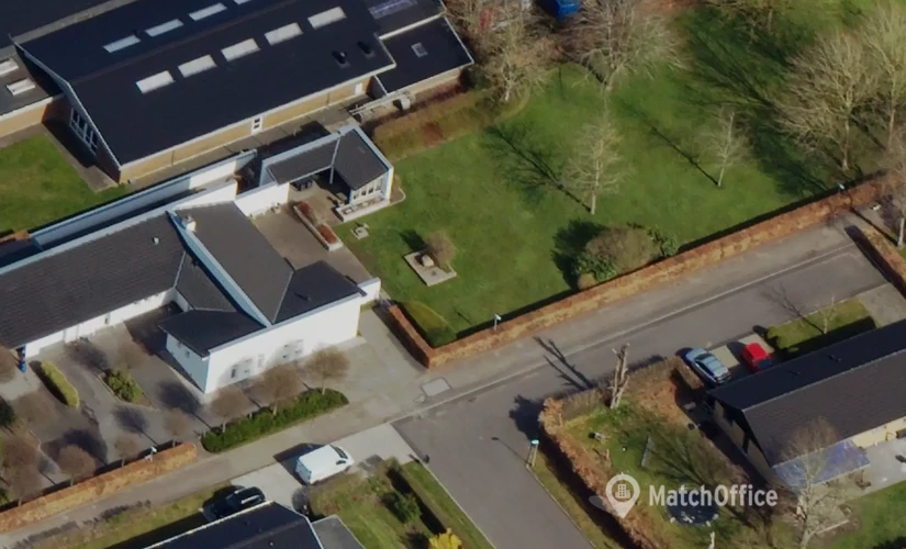 Lager / produktion Industrivej 4 7430 Ikast