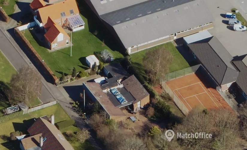 Lager / produktion Industrivej 4 7430 Ikast