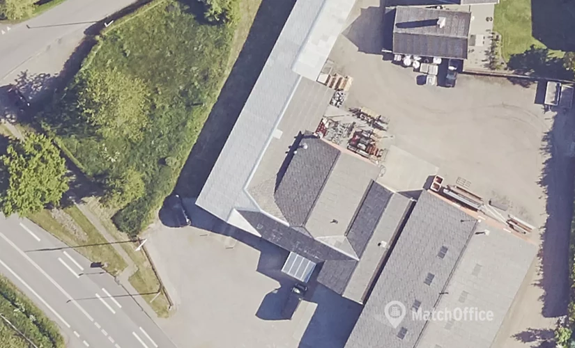 Lager / produktion Vejstruprød Landevej 8 6093 Sjølund