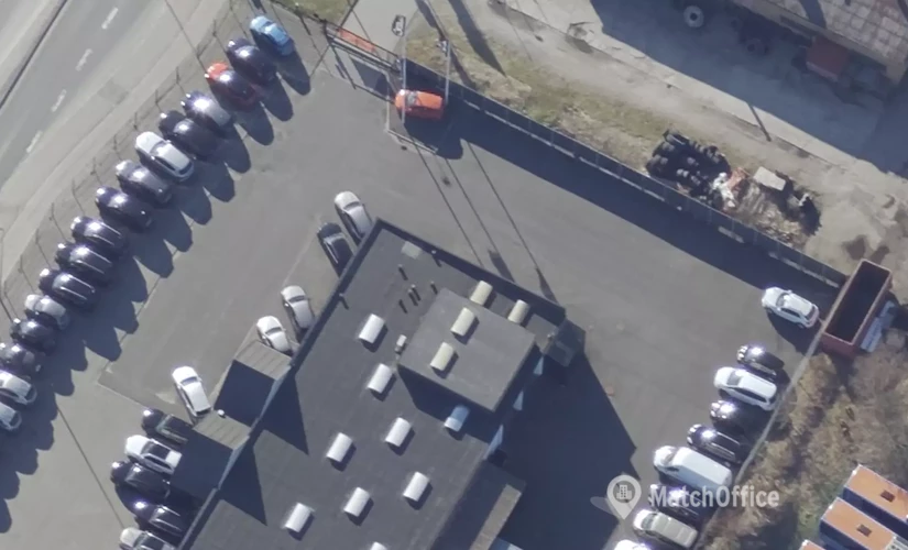 Lager / produktion Grenåvej 23 8960 Randers SØ