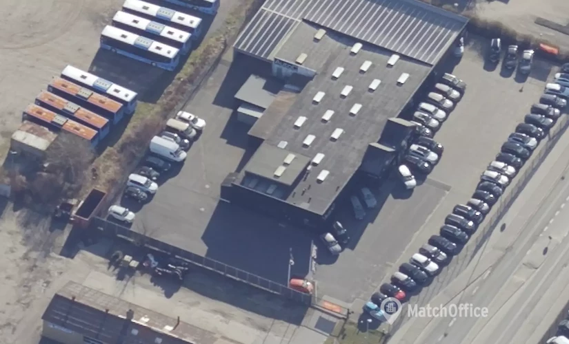 Lager / produktion Grenåvej 23 8960 Randers SØ