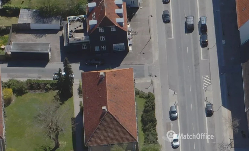 157 m² Commercial shop for rent in Dyssegard, Vangedevej 225 st. tv. (2870) - 1 | MatchOffice.com