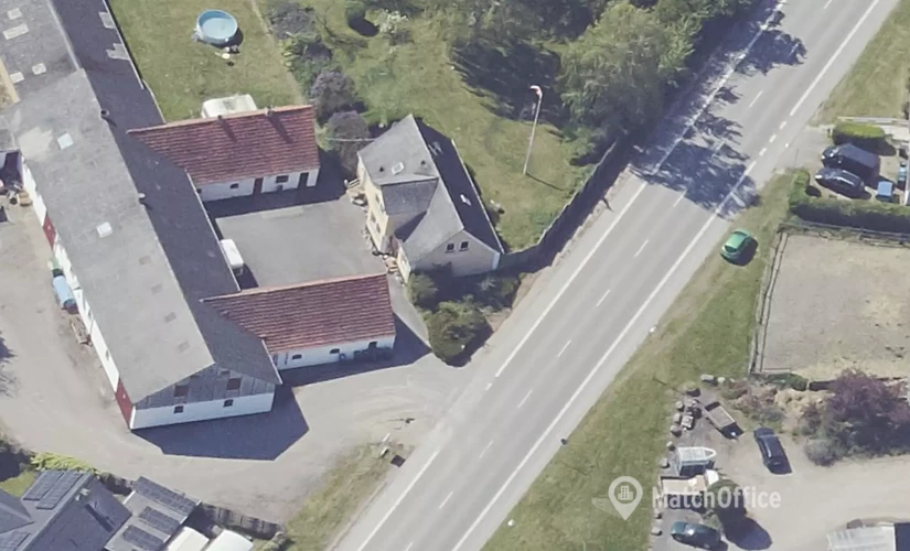 Lager / produktion Dragsmøllevej 7 4534 Hørve