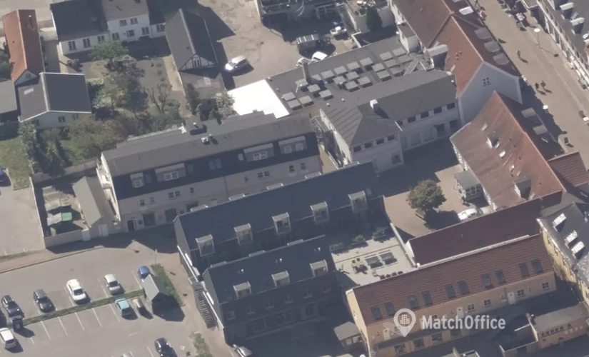 141 m² Commercial shop for rent in Frederiksvaerk, Kirkegade 13 (3300) - 1 | MatchOffice.com