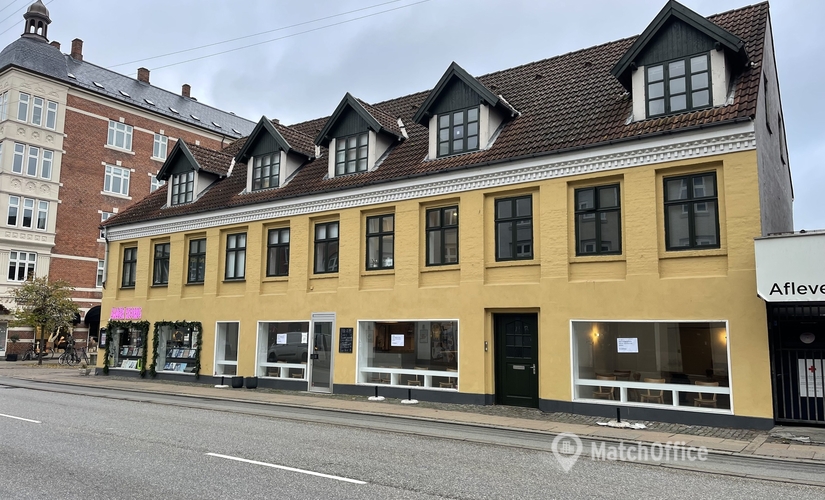242 m² Commercial shop for rent in Copenhagen S, Amagerbrogade 135 (2300) - 4 | MatchOffice.com