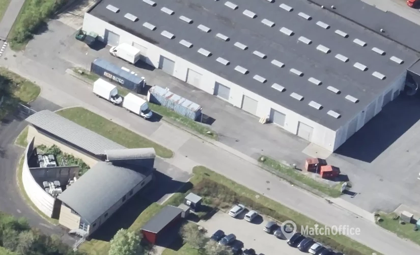 1826 m² Warehouse storage rental in Odense SO, Svovlhatten 3 (5220) - 1 | MatchOffice.com