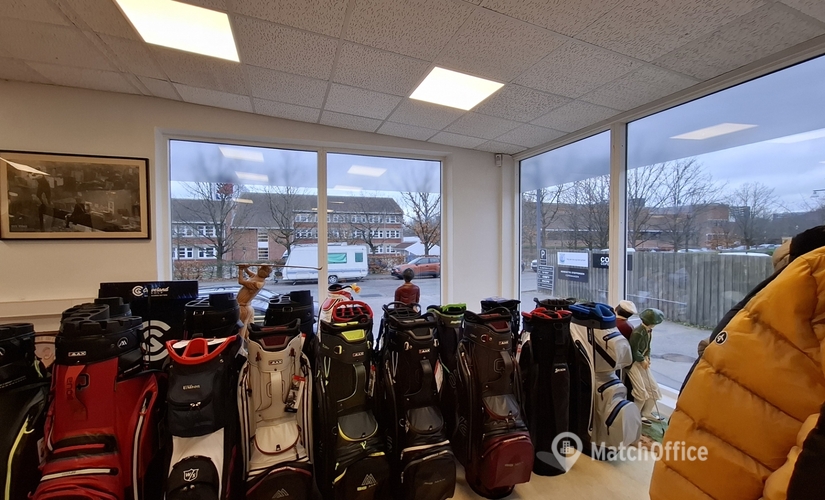 Butik til leje på H. J. Holst Vej 16, 2610 Rødovre - 359 m² | Foto 1 - Lokalebasen