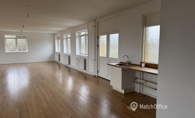 Office Arnold Nielsens Boulevard 130, 1. tv. 2650 Hvidovre