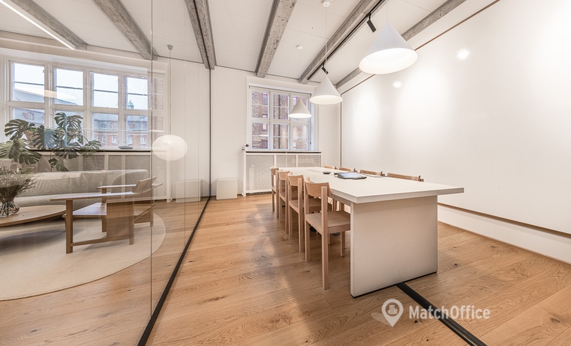 Office Bernstorffsgade 21 1577 Copenhagen V