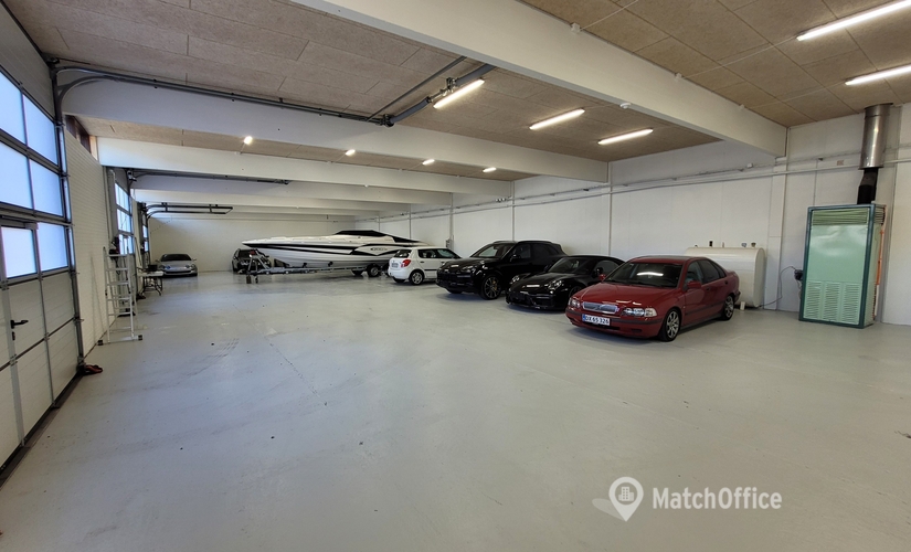 472 m² Office warehouse up for rent in Hasselager, Bøgekildevej 10 (8361) - 1 | MatchOffice.com