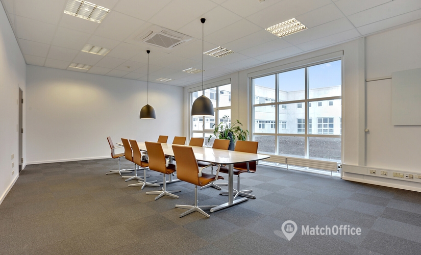Office Dybendalsvænget 3 2630 Taastrup