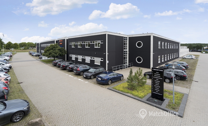 Office Dybendalsvænget 3 2630 Taastrup