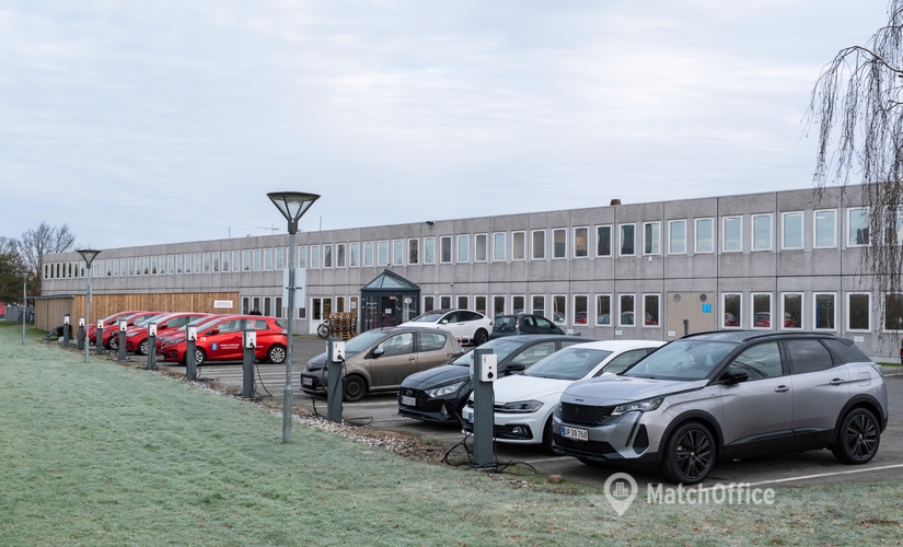 Kontor til leje på Oliefabriksvej 49, 2770 Kastrup - 399 m² | Foto 0 - Lokalebasen
