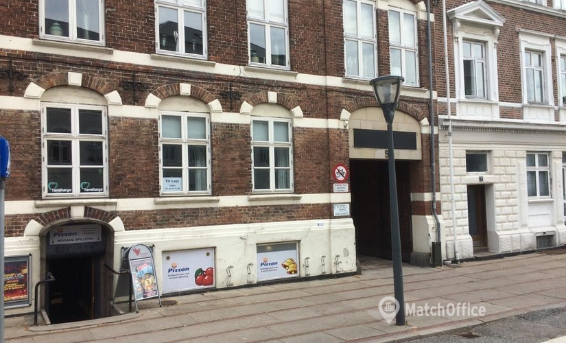 Kontor til leje på Adelgade 5, 5800 Nyborg - 47 m² | Foto 0 - Lokalebasen.dk