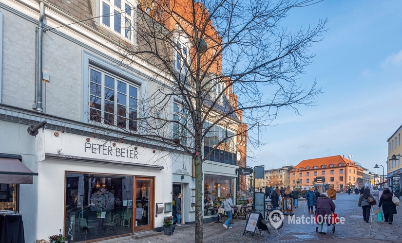 140 m² Shop for rent in Roskilde, Skomagergade 4 (4000) - 1 | MatchOffice