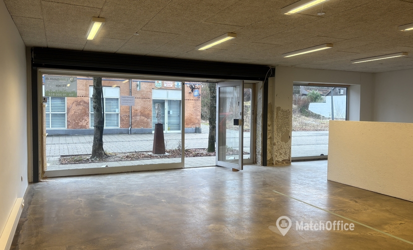 Butik til leje på Østergade 18, 7323 Give - 150 m² | Foto 0 - Lokalebasen.dk