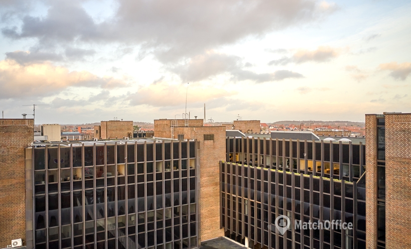 Kontorhotel på Dannebrogsgade 2, 5000 Odense C - 1703 m² | Foto 1 - Lokalebasen.dk