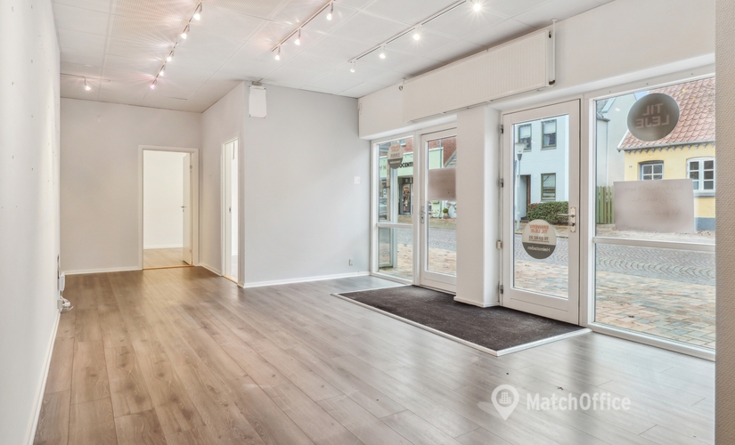 250 m² Store for rent in Ringe, Jernbanegade 6 st. (5750) - 1 | MatchOffice