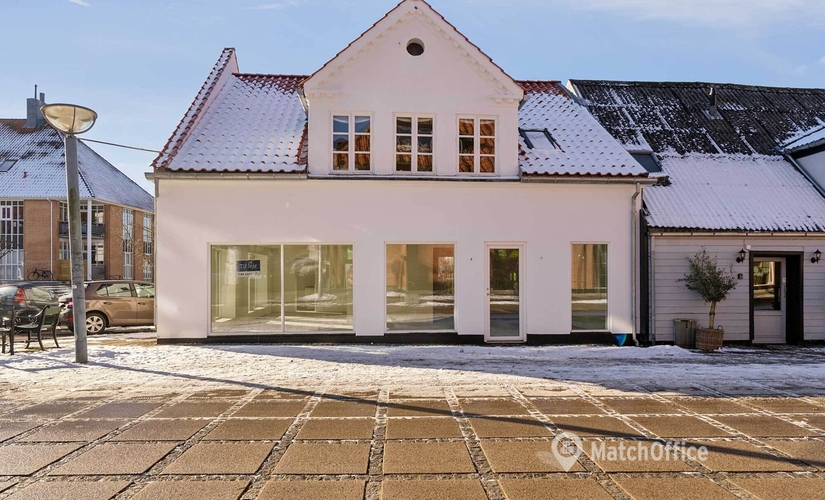 Butik til leje på Jernbanegade 22, 3480 Fredensborg - 109 m² | Foto 0 - Lokalebasen.dk
