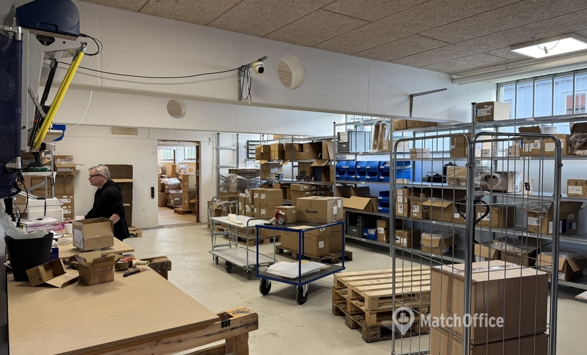 400 m² Warehouse rental in Brabrand, J. P. Larsens Vej 11 (8220) - 3 | MatchOffice