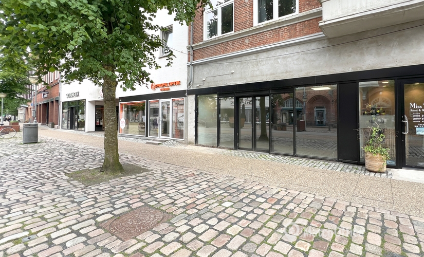 Butik til leje på Østergade 4B, 9800 Hjørring - 335 m² | Foto 0 - Lokalebasen