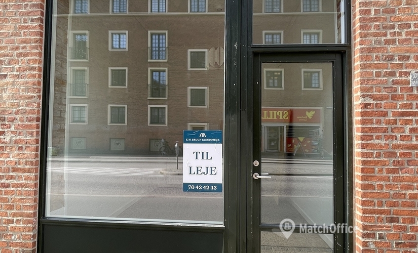 59 m² Commercial shop for rent in Vanlose, Jernbane Allé 77 (2720) - 4 | MatchOffice