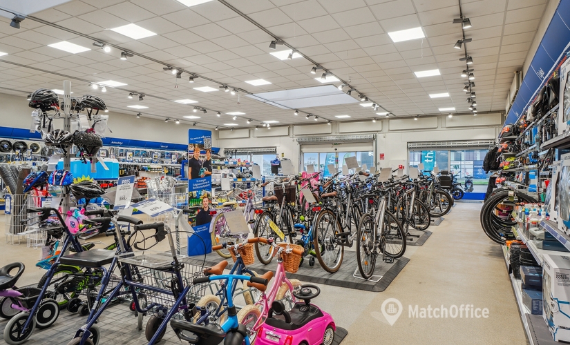 937 m² Shop for rent in Hjorring, Frederikshavnsvej 85 (9800) - 2 | MatchOffice