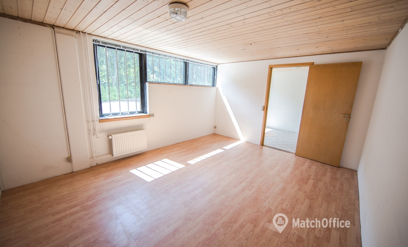 220 m² Warehouse storage up for rent in Karlslunde, Rørgangen 12 (2690) - 4 | MatchOffice.com