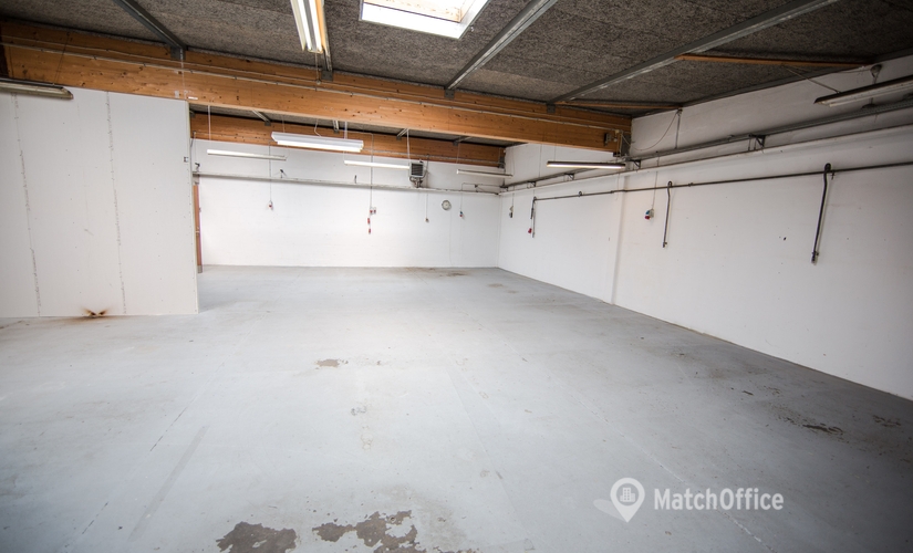 220 m² Office warehouse up for rent in Karlslunde, Rørgangen 12 (2690) - 1 | MatchOffice.com