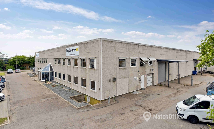 713 m² Office warehouse rental in Ishoj, Brogrenen 6 (2635) - 0 | MatchOffice.com