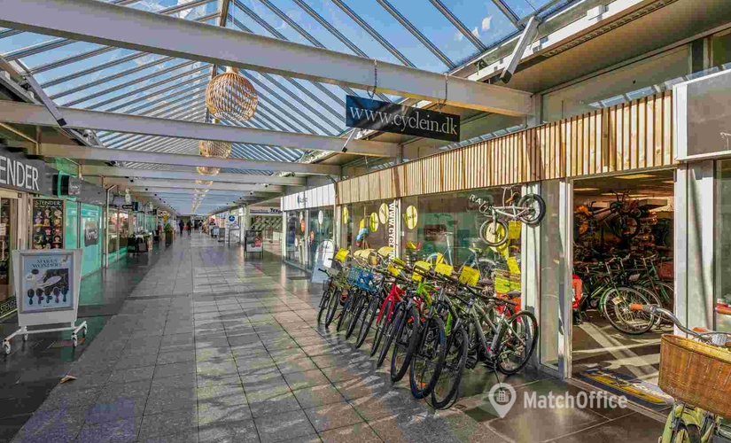 261 m² Shop for rent in Greve, Greve Midtby Center 10G (2670) - 1 | MatchOffice.com