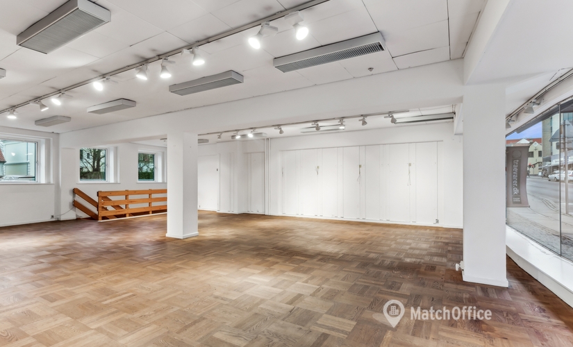 244 m² Shop for rent in Roskilde, Støden 18 (4000) - 2 | MatchOffice.com