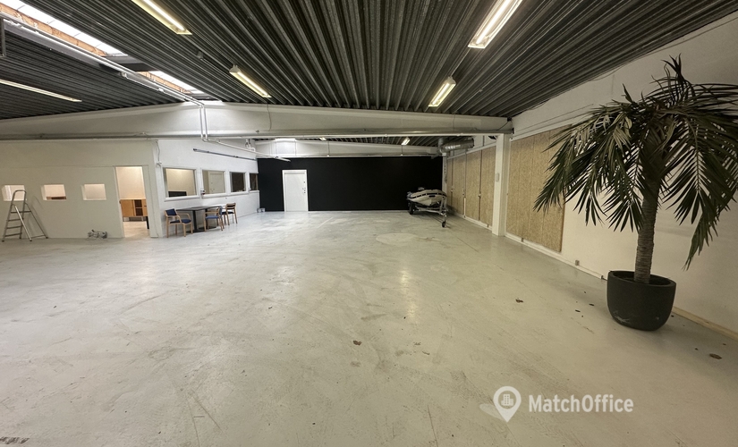 Lager til leje på P. O. Pedersens Vej 9, 8200 Aarhus N - 375 m² | Foto 1 - Lokalebasen