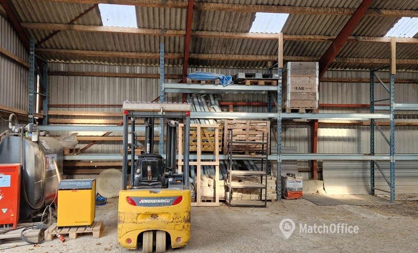 270 m² Warehouse storage up for rent in Kirke Saaby, Acacievej 13A (4060) - 1 | MatchOffice.com