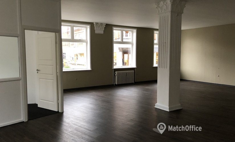 288 m² Commercial shop for rent in Grindsted, Borgergade 1 (7200) - 3 | MatchOffice.com