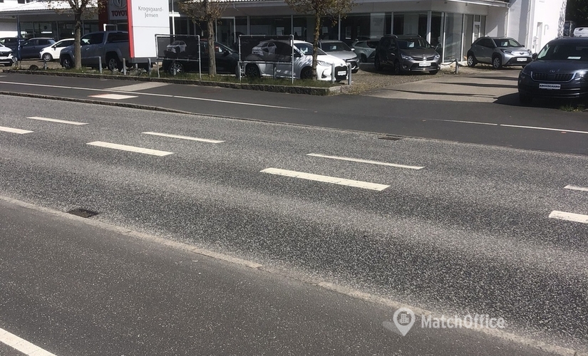 Lager til leje på Frederiksborgvej 21, 3520 Farum - 1379 m² | Foto 0 - Lokalebasen