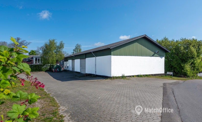 357 m² Warehouse space up for rent in Roskilde, Lille Valbyvej 2A (4000) - 1 | MatchOffice.com